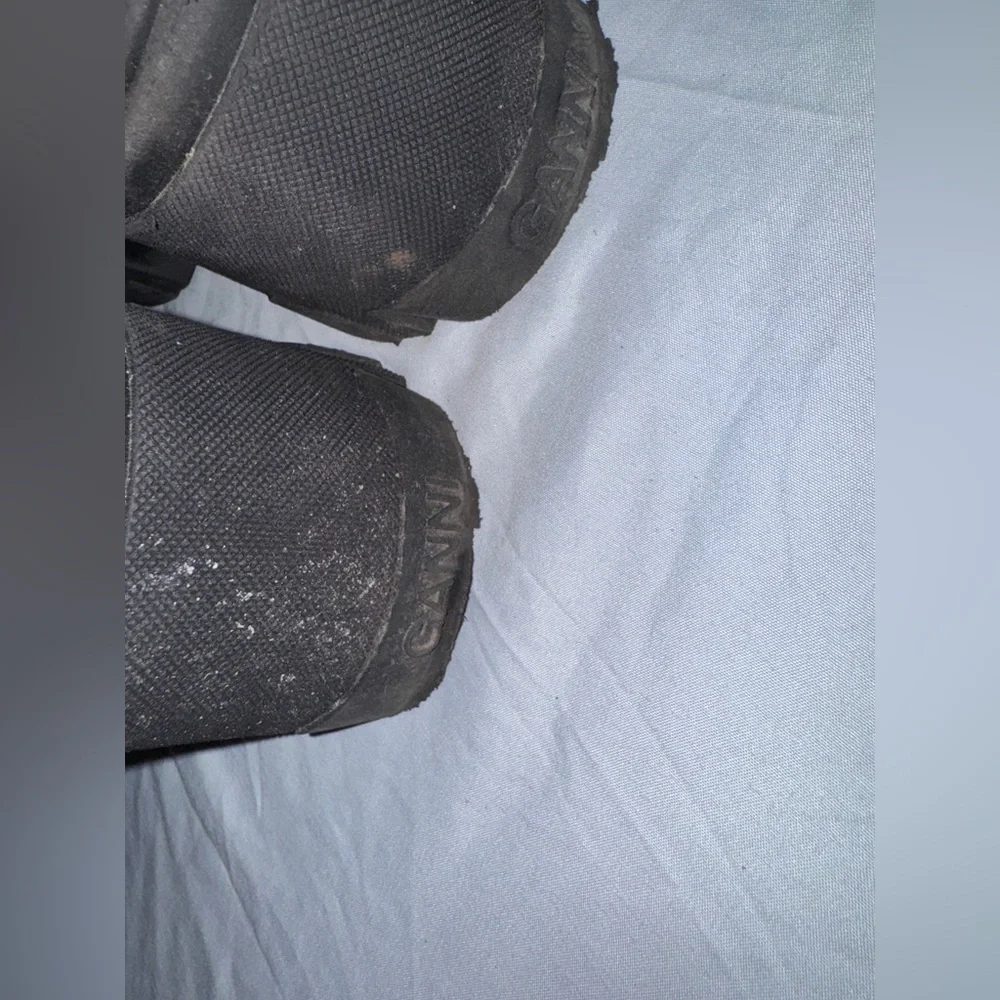 GANNI Cleated Heeled Mid Chelsea Boots in Black Naplack GUC - Picture 8 of 14